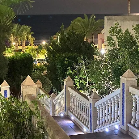 Alicante En La Playa Muchavista-san Juan - Marluma Frente Al Mar La Venteta